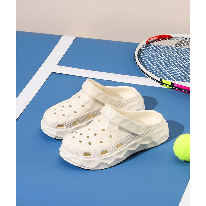 1773977624707114.jpg 雅购特拖鞋