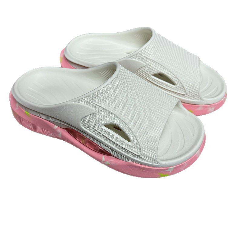 1774061031650451.jpg 雅购特拖鞋