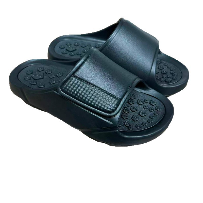 1774065361352707.jpg 雅购特拖鞋