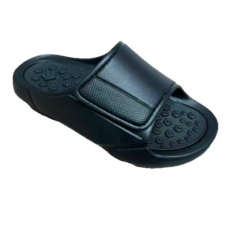 1774065361386339.jpg 雅购特拖鞋