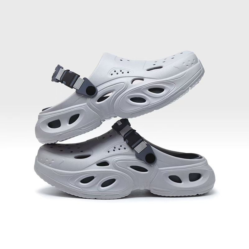 1774257021599040.jpg 雅购特拖鞋