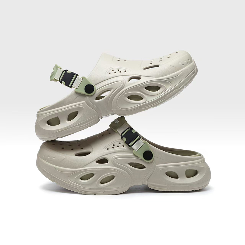 1774257021850633.jpg 雅购特拖鞋