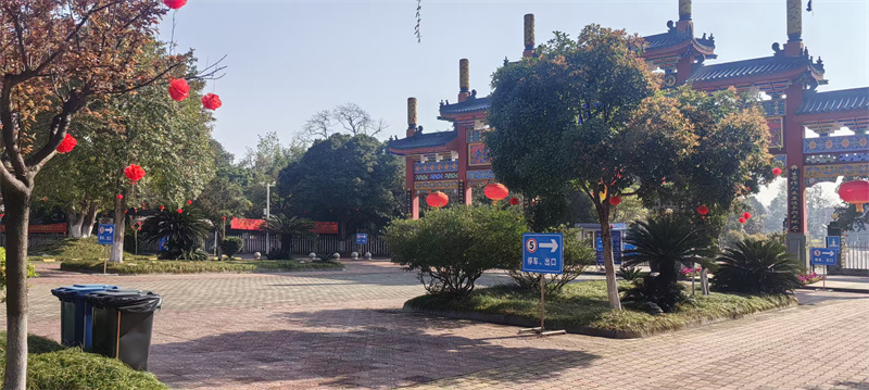 白塔山公墓园区景观