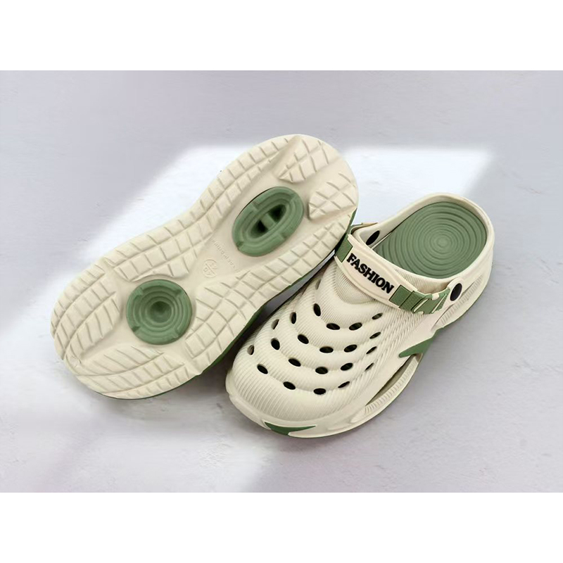 1774323072526523.jpg 雅购特拖鞋