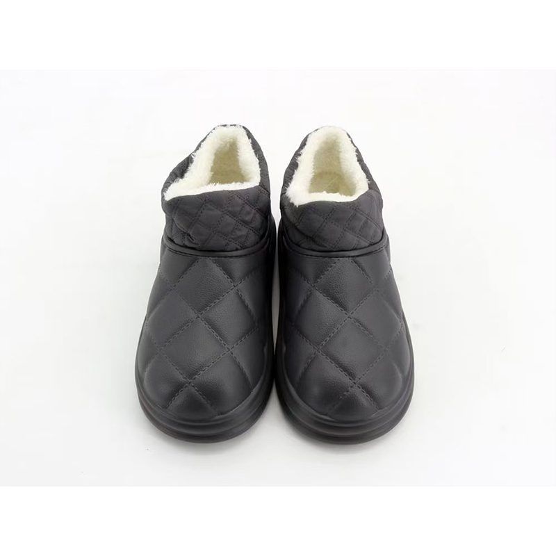 1774419443325864.jpg 雅购特拖鞋