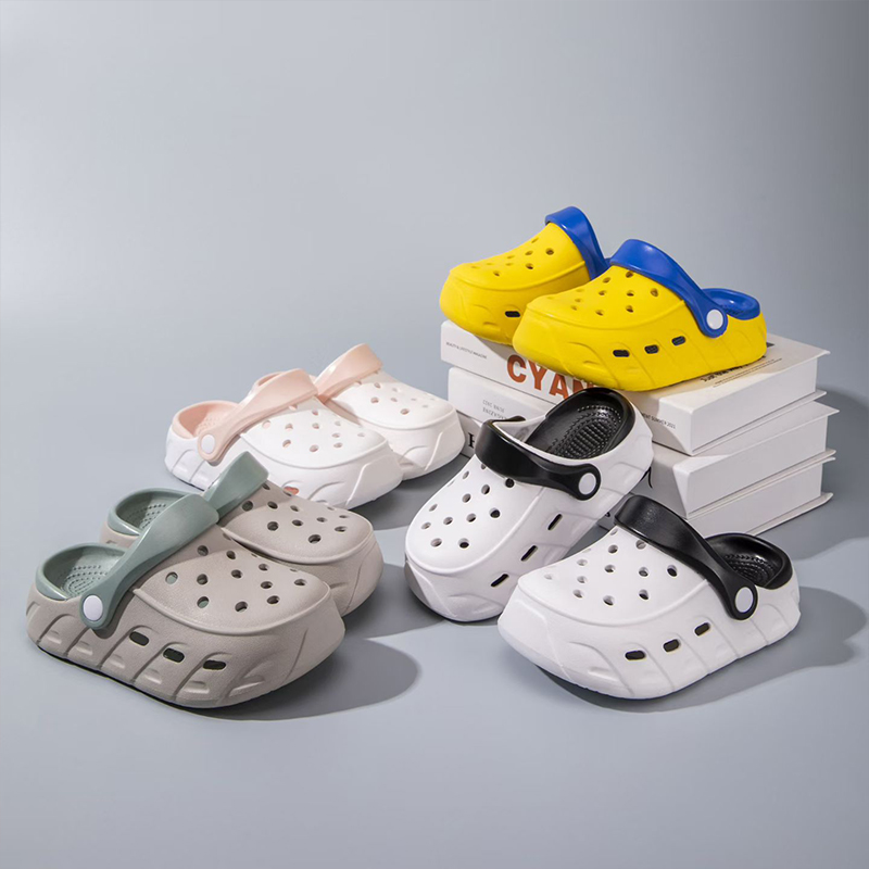 1774422324733144.jpg 雅购特拖鞋