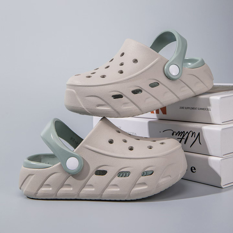 1774422344396579.jpg 雅购特拖鞋