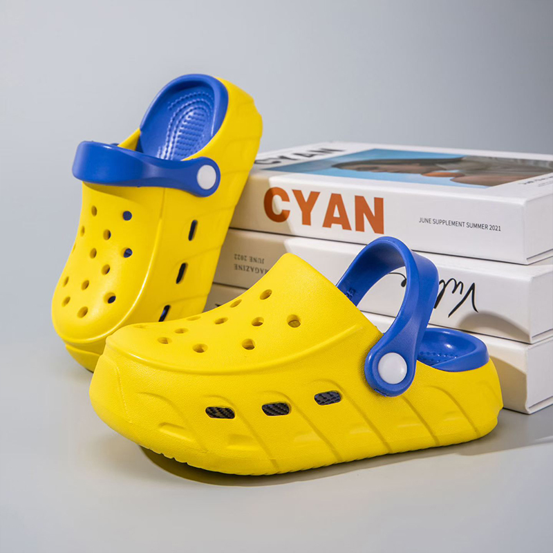 1774422344889992.jpg 雅购特拖鞋