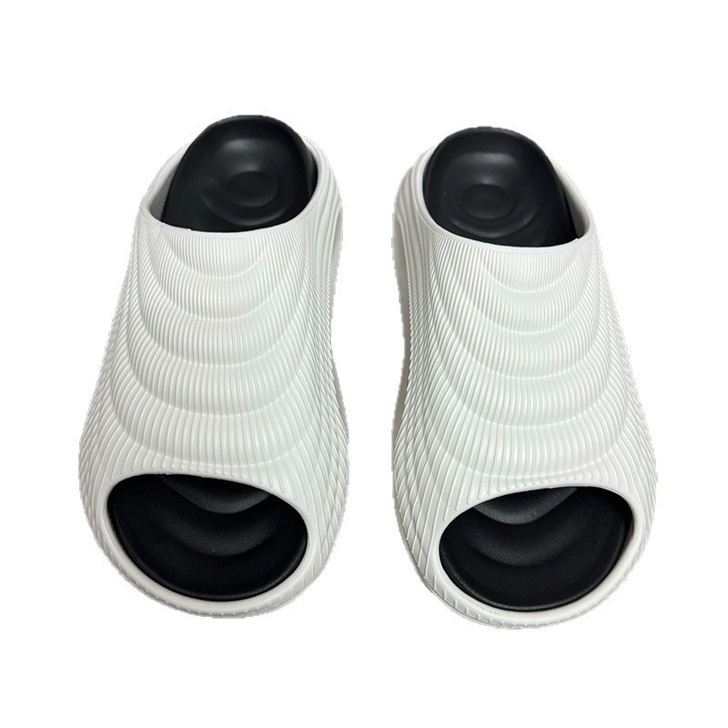 1774488408374132.jpg 雅购特拖鞋