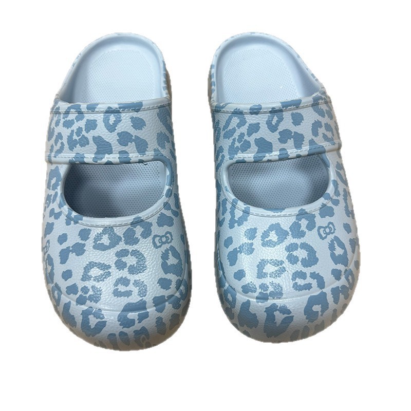 1774494225722078.jpg 雅购特拖鞋