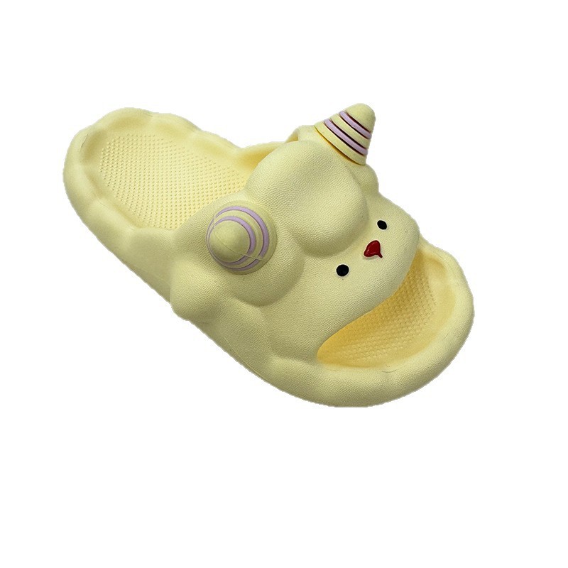 1774574486282012.jpg 雅购特拖鞋