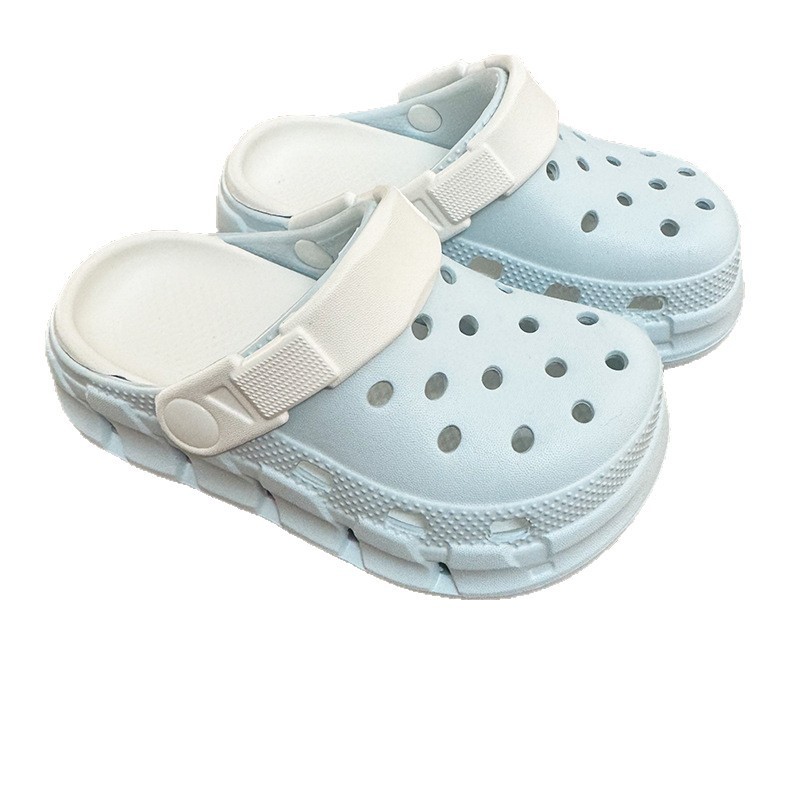 1774579914483760.jpg 雅购特拖鞋