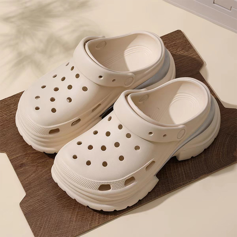 1774658982105449.jpg 雅购特拖鞋