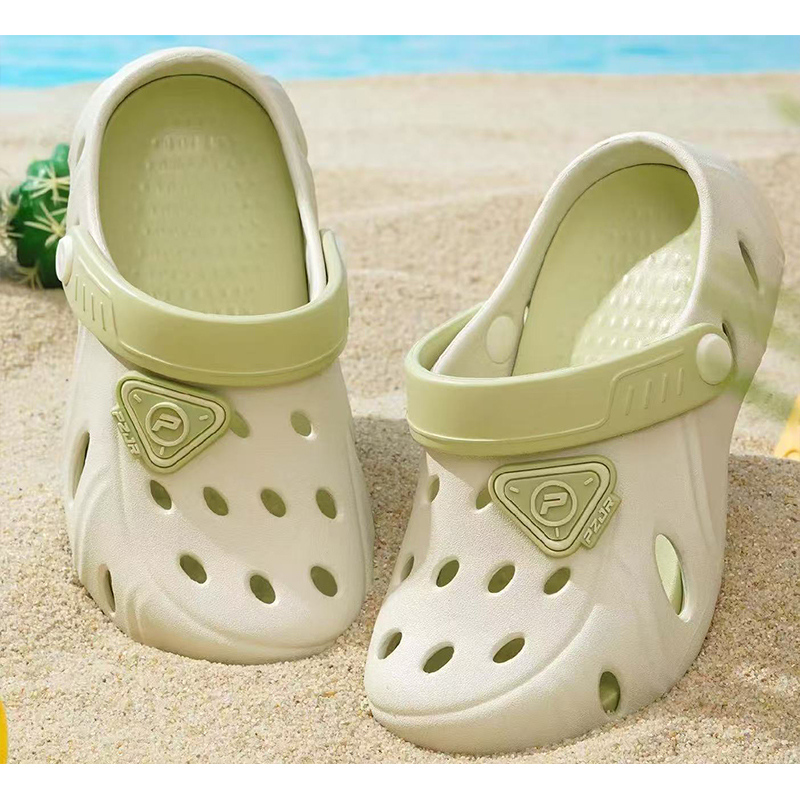 1774666899625334.jpg 雅购特拖鞋