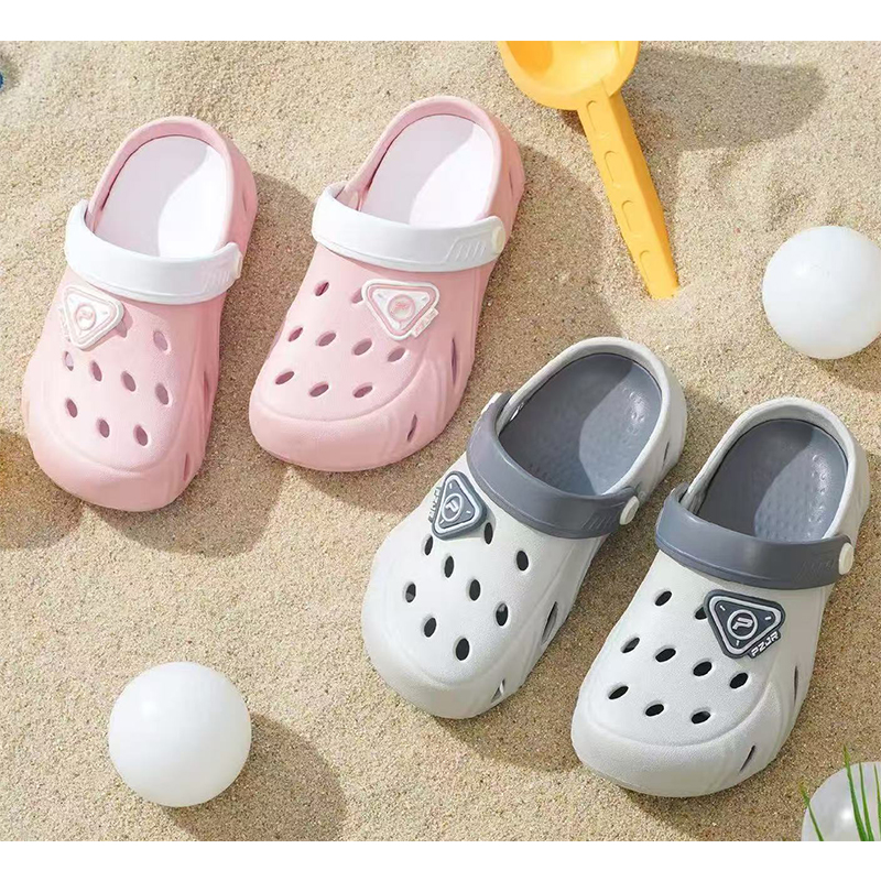 1774666899840066.jpg 雅购特拖鞋