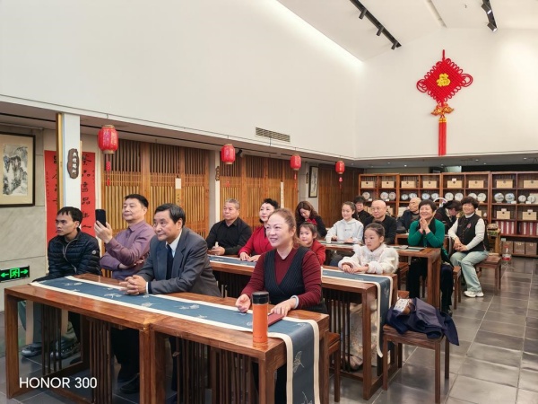 1774855727251601.jpeg 诗歌朗诵会