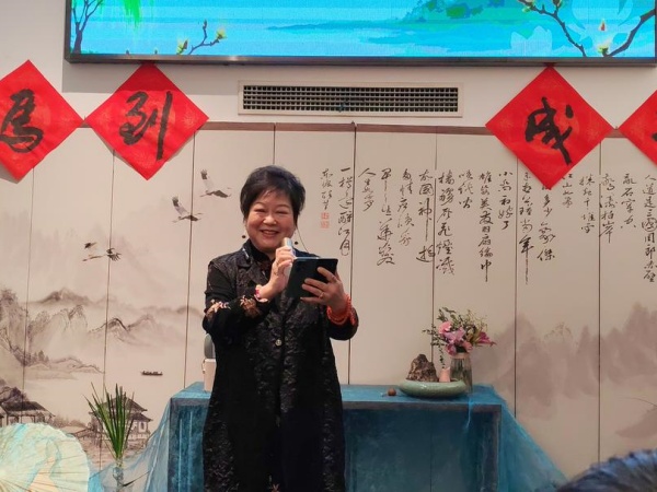 1774855893556312.jpeg 诗歌朗诵会