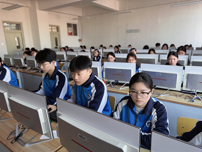 营口渤海卫生学校