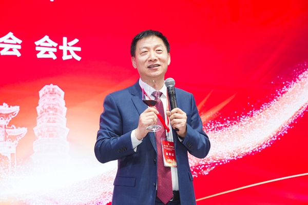 1774929215515133.jpg 贠彦平