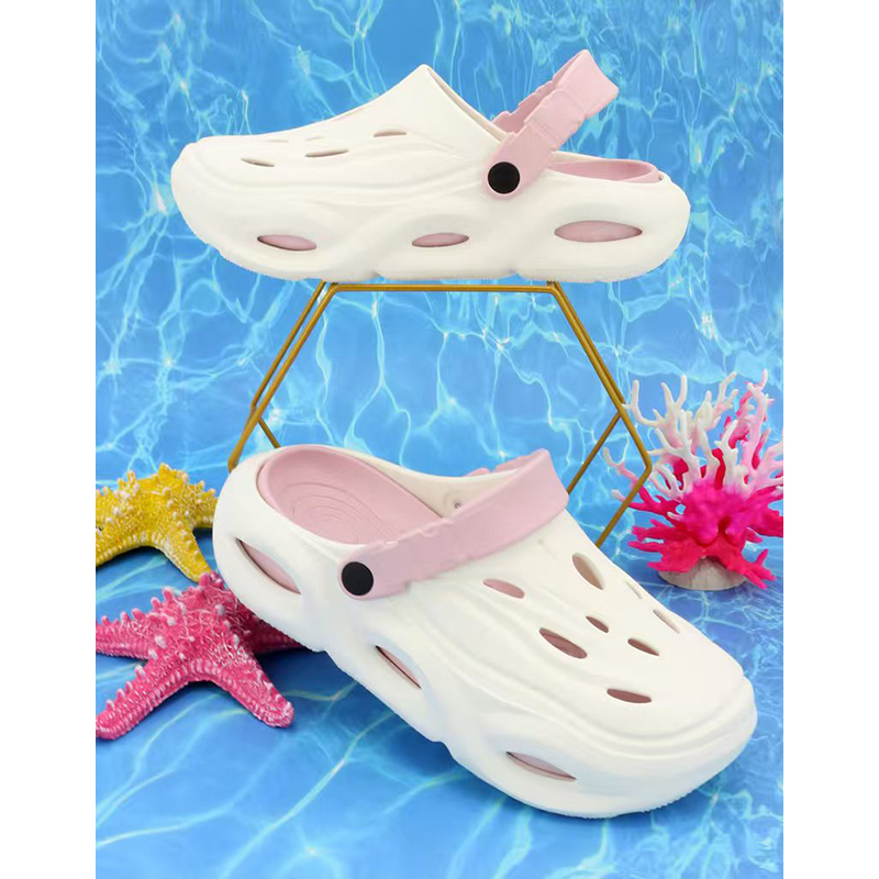 1774936309723860.jpg 雅购特拖鞋