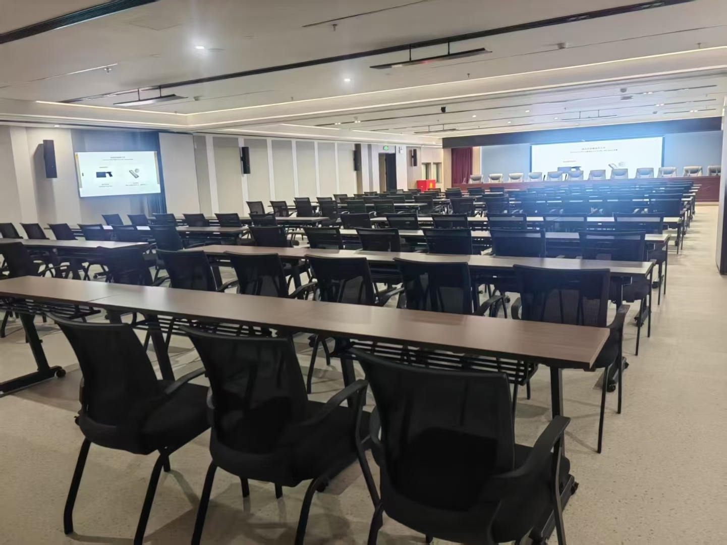 无线手拉手会议系统主机