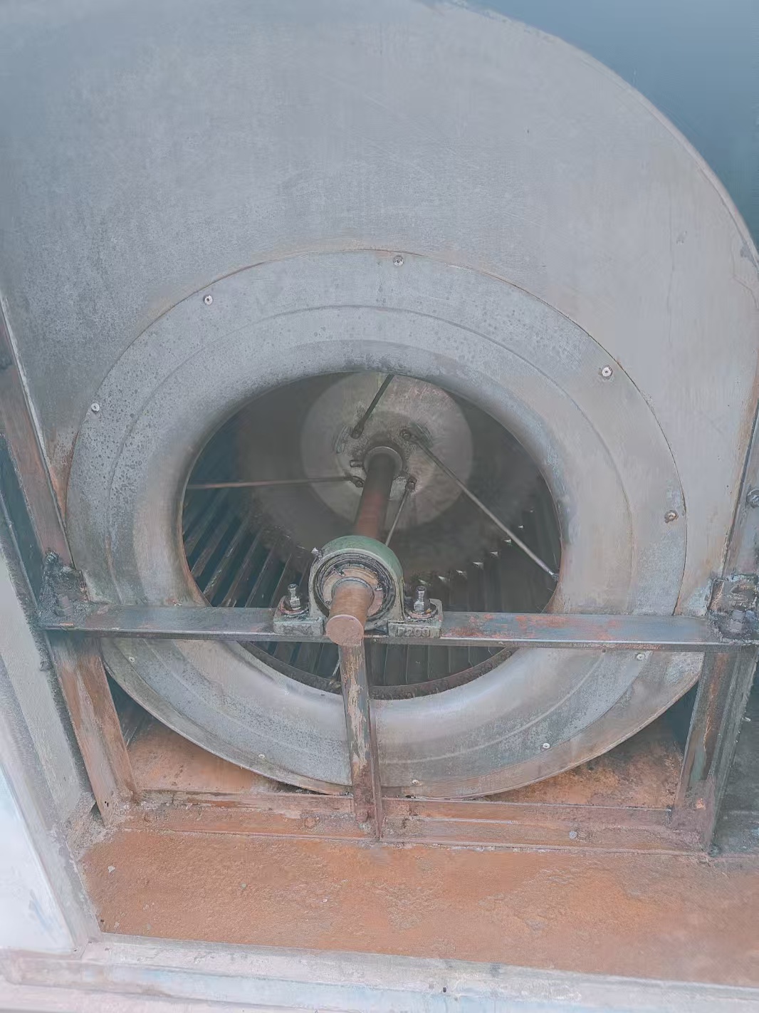 1775011104800866.jpg 油烟管道清洗