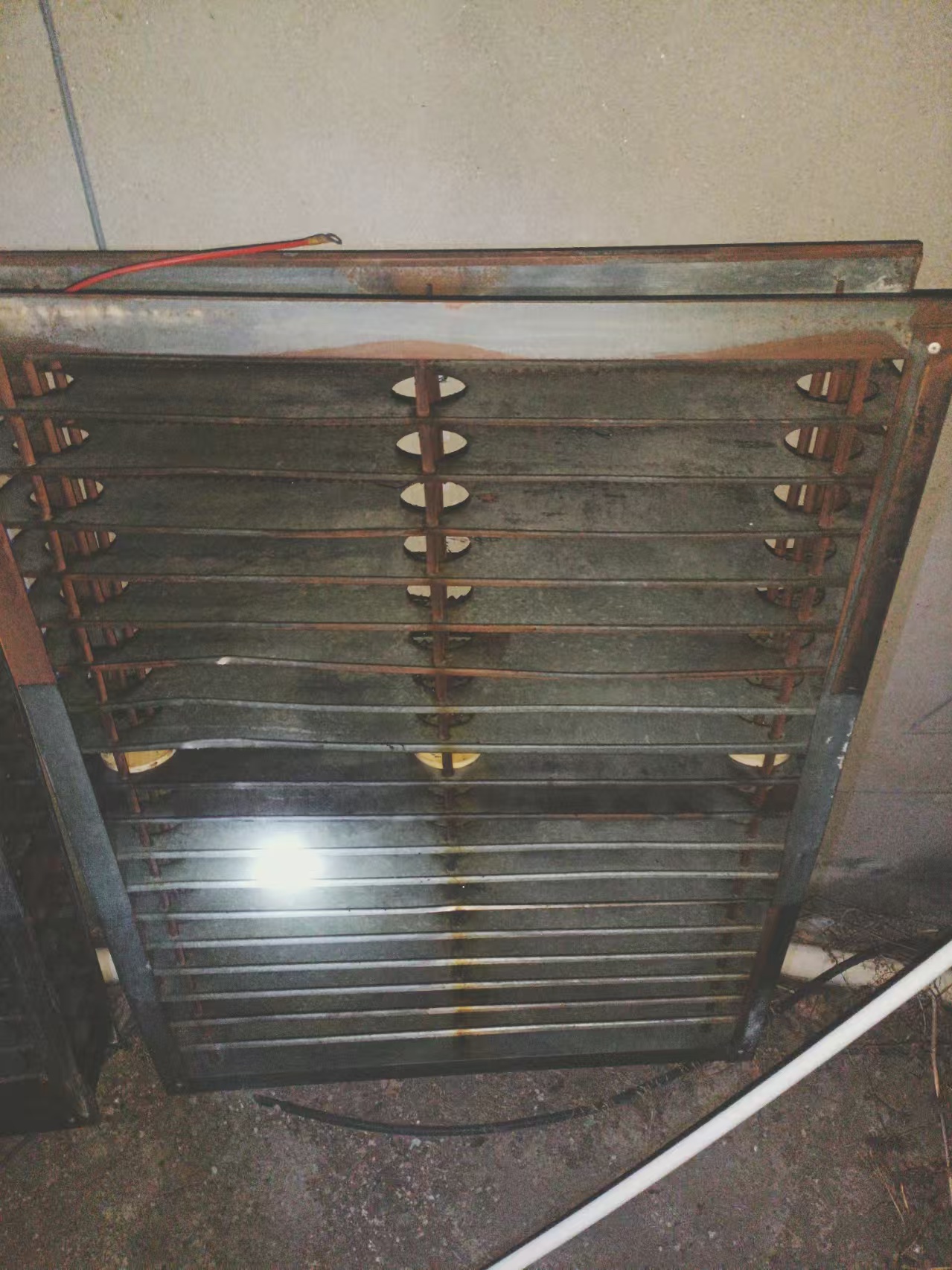 1775017319547206.jpg 油烟管道清洗