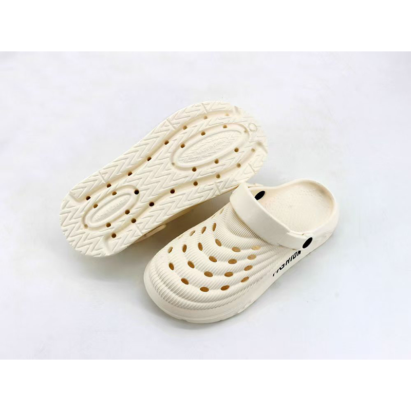 1775264188333142.jpg 雅购特拖鞋