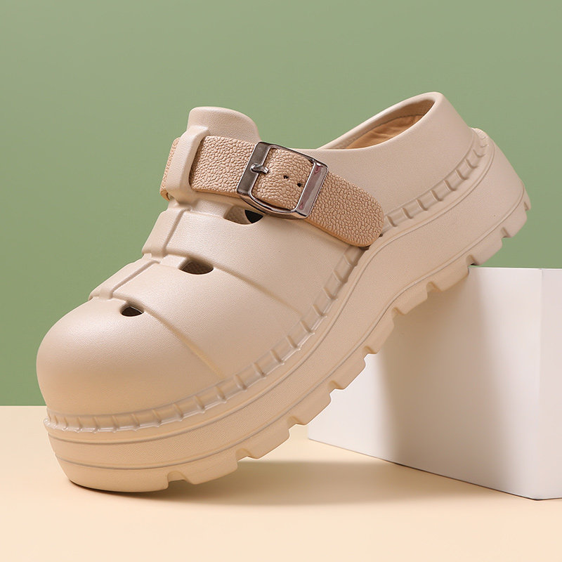 1775284125296205.jpg 雅购特拖鞋