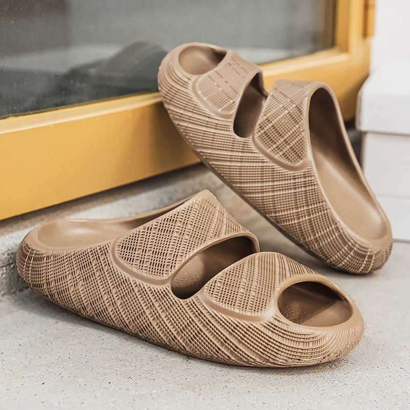 1775286049387939.jpg 雅购特拖鞋