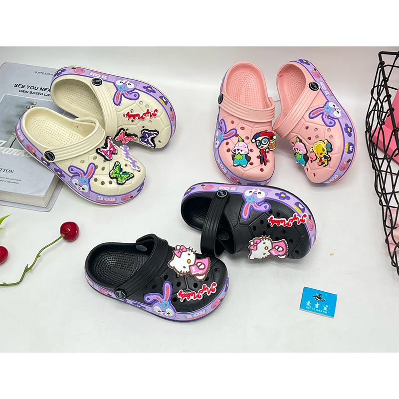 1775438448871702.jpg 雅购特拖鞋