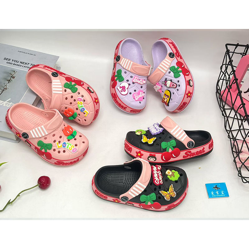 1775438448923897.jpg 雅购特拖鞋