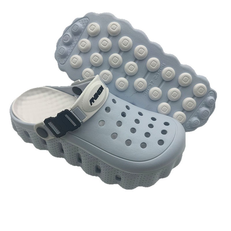 1775619648672660.jpg 雅购特拖鞋