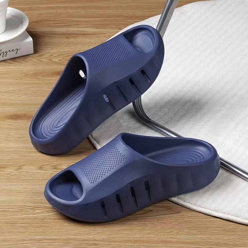 1775713902271976.jpg 雅购特拖鞋