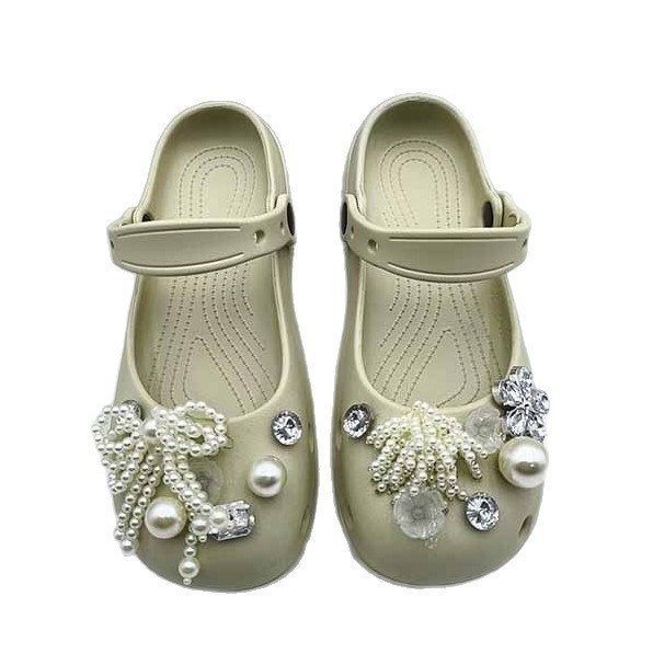 1775717950567178.jpg 雅购特拖鞋