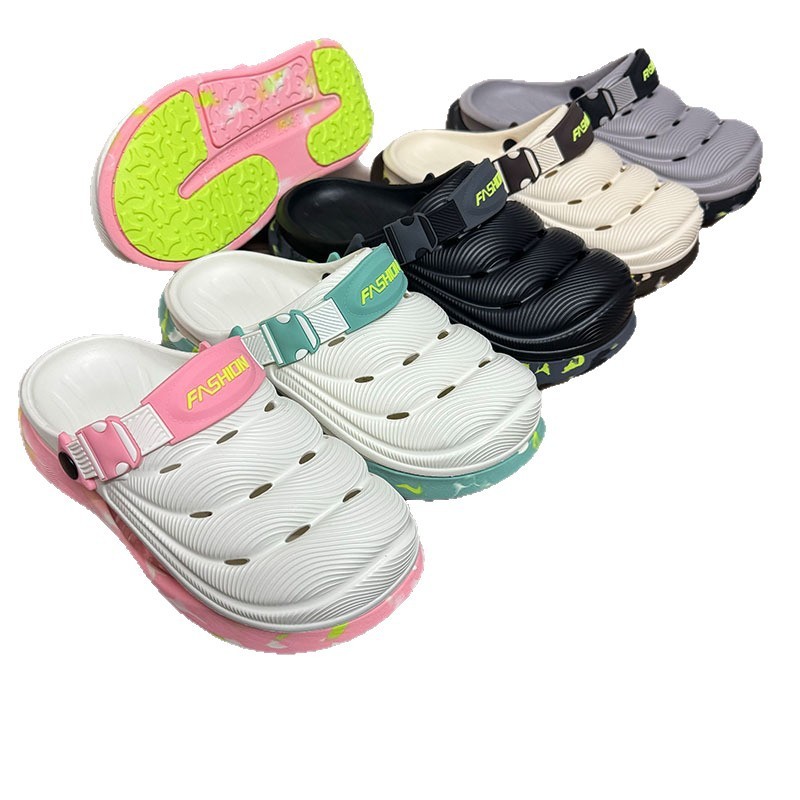 1775786358609709.jpg 雅购特拖鞋