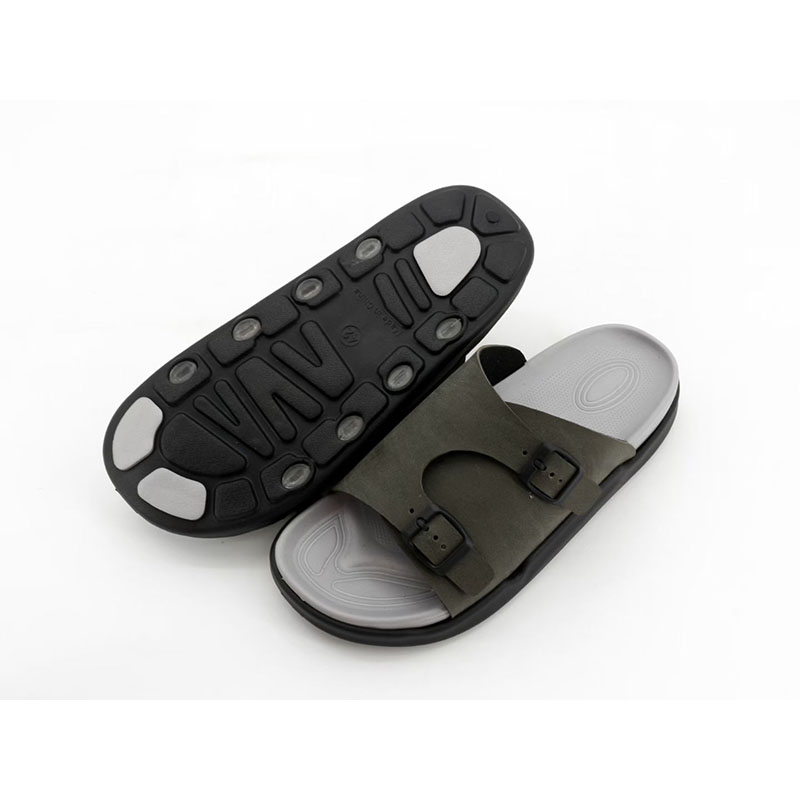 1776046689618884.jpg 雅购特拖鞋