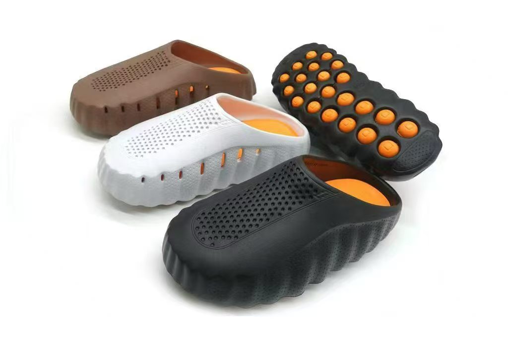 1776072810526809.jpg 雅购特拖鞋