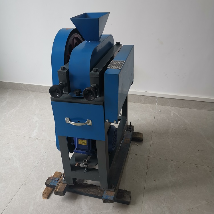 實(shí)驗(yàn)室雙輥破碎機(jī)