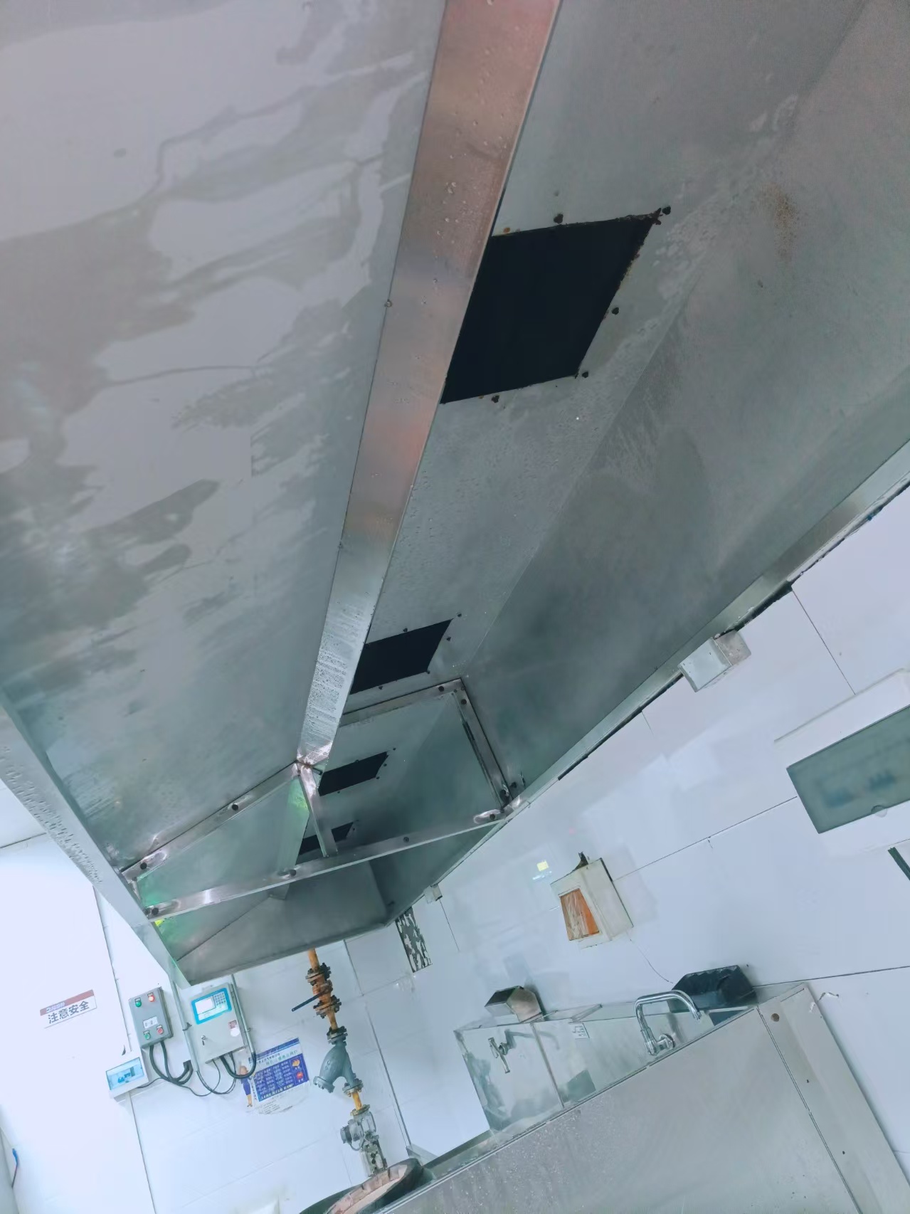 1776218678825246.jpg 排油烟系统清洗