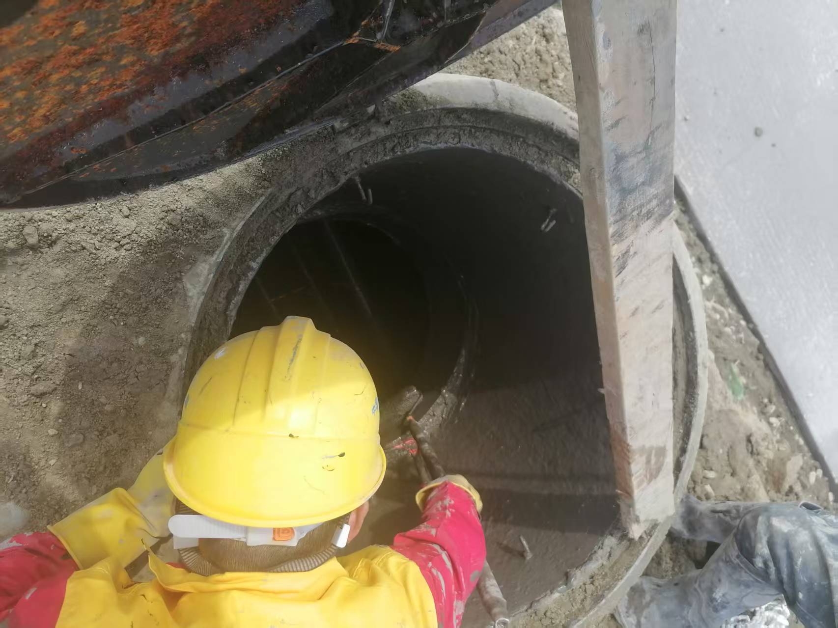 郫都区太清路地下管道防水施工