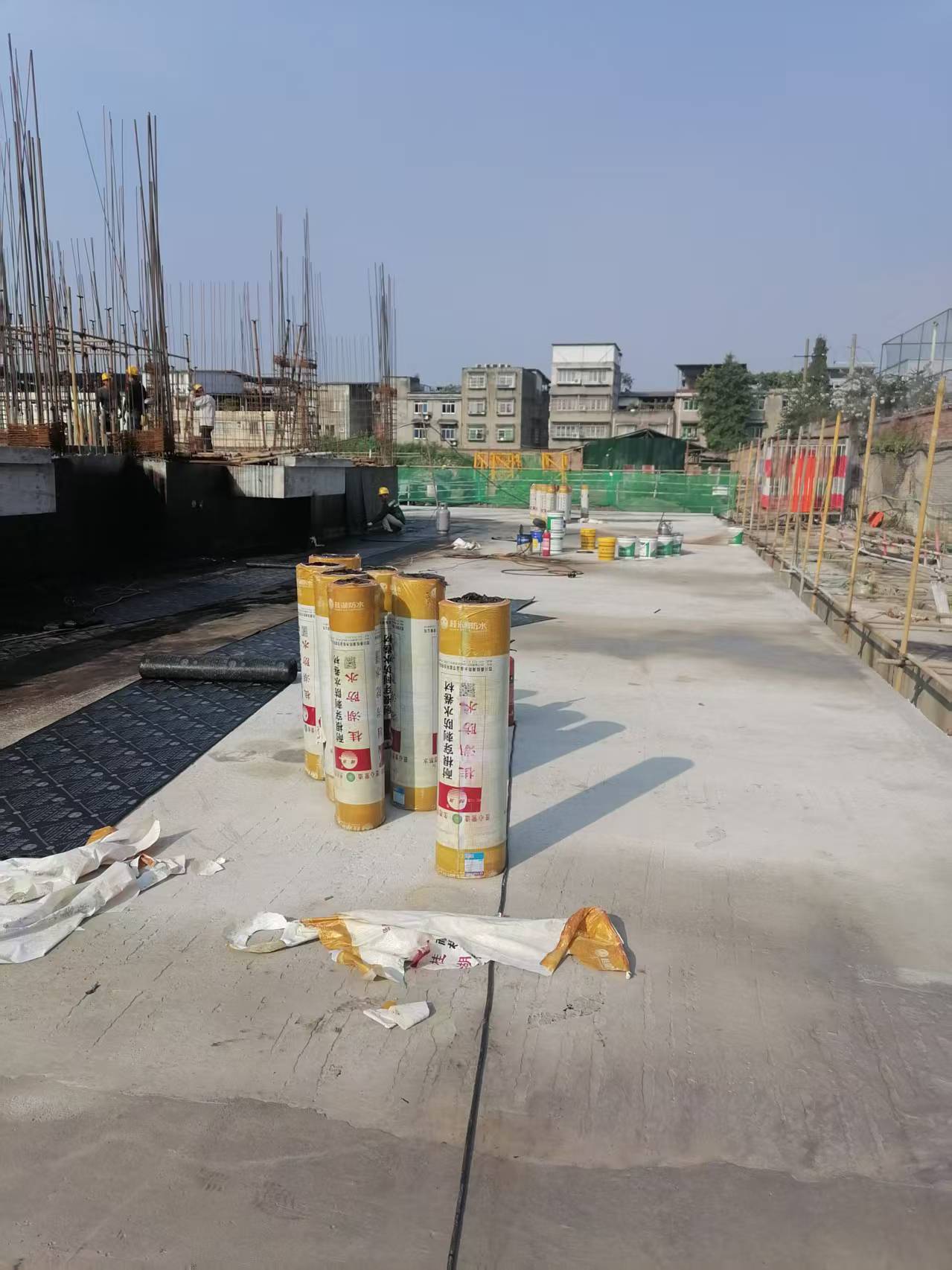 温江派城西越商品房工程防水