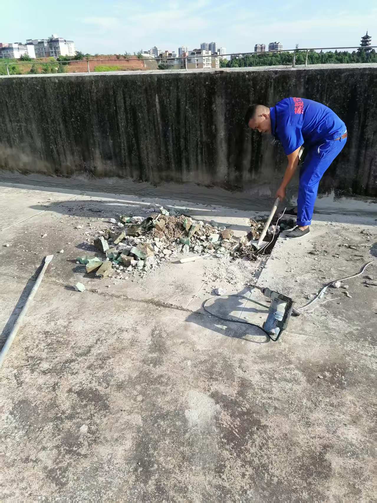 资阳游泳馆屋面防水处理