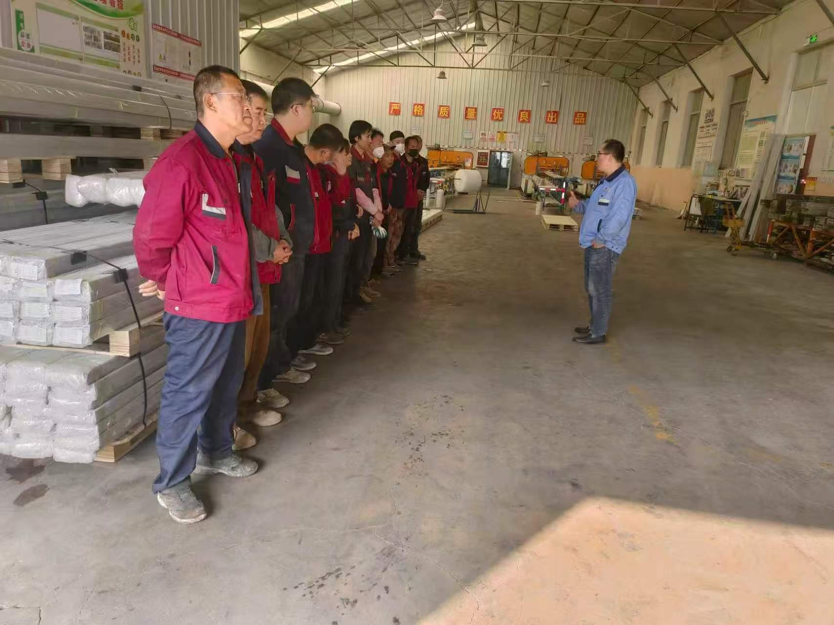 鲁威塑业消防演练顺利完成