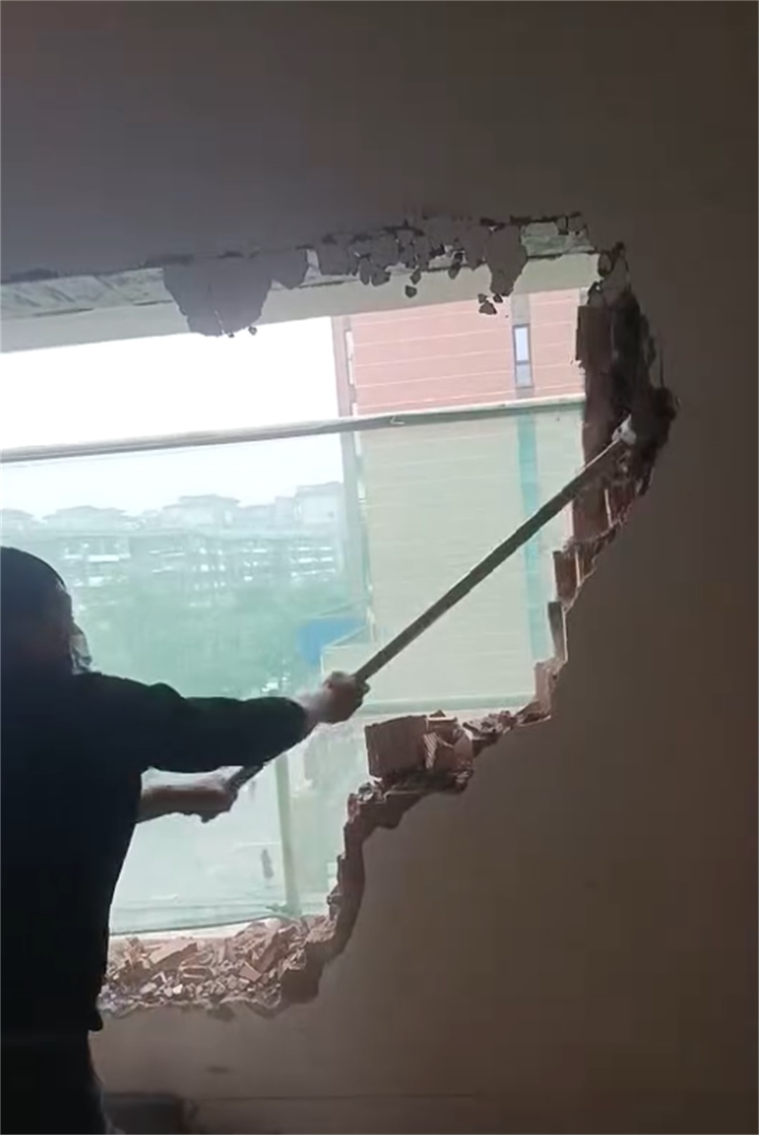 拆除
