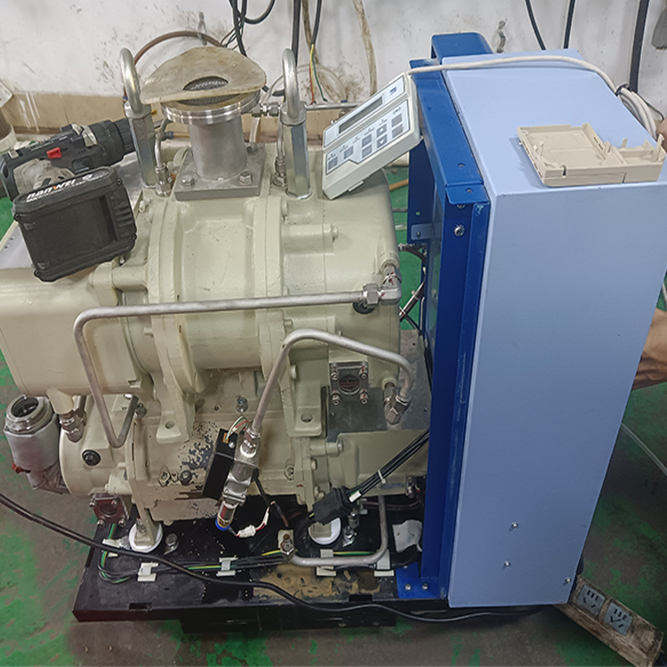 荏原干式真空泵