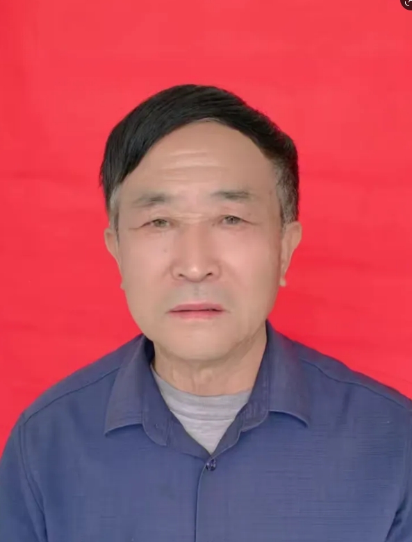 卢国