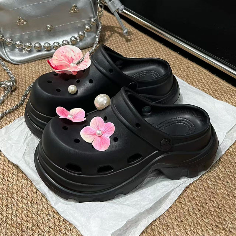 雅购特拖鞋