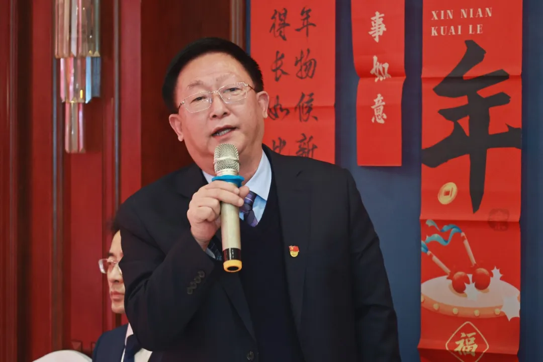 聚力同行 &middot; 耀启华章