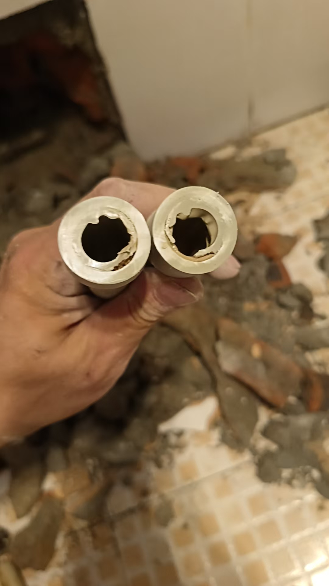 水管安装暗管测漏